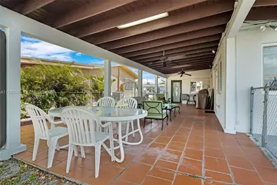 4660 W 9th Ave, Hialeah, FL 33012 - Photo 36