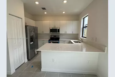 13262 SW 285th St, Homestead, FL 33033 - Photo 6