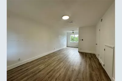 913 NE 17th St #8, Fort Lauderdale, FL 33305 - Photo 10