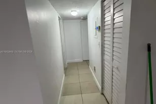 9723 Hammocks Blvd, Miami, FL 33196 - Photo 10