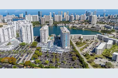 18071 Biscayne Blvd #402, Aventura, FL 33160 - Photo 68