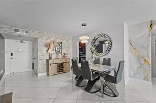 18071 Biscayne Blvd, Aventura, FL 33160 - Photo 12