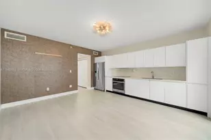 435 21st St, Miami Beach, FL 33139 - Photo 6