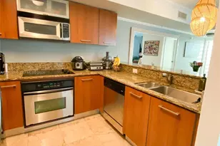 9055 SW 73rd Ct, Miami, FL 33156 - Photo 8