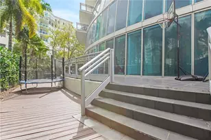 2950 NE 188th St, Aventura, FL 33180 - Photo 24