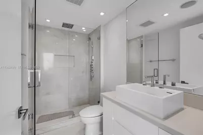 1331 Brickell Bay Dr #3703, Miami, FL 33131 - Photo 12