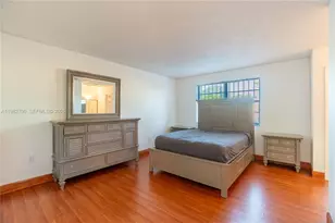 860 NW 106th Ave, Miami, FL 33172 - Photo 24