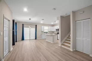 4665 Caspian Way, Davie, FL 33314 - Photo 8