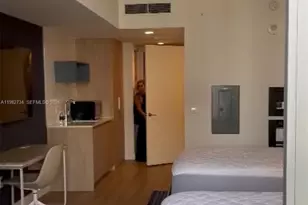 159 NE 6th St, Miami, FL 33132 - Photo 12