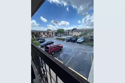 1072 W 79th St #32, Hialeah, FL 33014 - Photo 28
