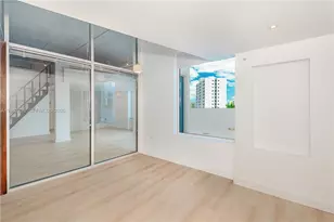 10 SW South River Dr, Miami, FL 33130 - Photo 10