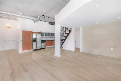 10 SW South River Dr #607, Miami, FL 33130 - Photo 2