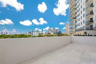 10 SW South River Dr, Miami, FL 33130 - Photo 18