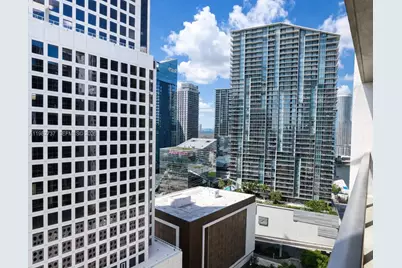 500 Brickell Ave #2904, Miami, FL 33131 - Photo 12