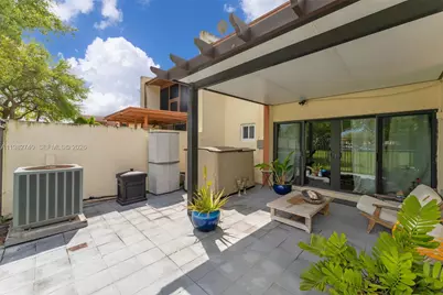 7825 SW 103rd Pl, Miami, FL 33173 - Photo 28