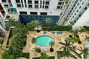 253 NE 2nd St, Miami, FL 33132 - Photo 2