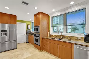 3942 NE 171 St, North Miami Beach, FL 33160 - Photo 18