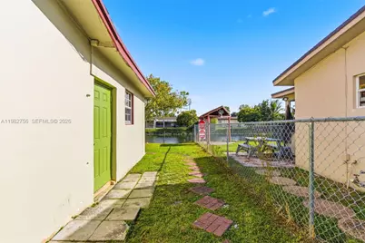 6600 NW 26th St, Sunrise, FL 33313 - Photo 36