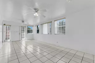 10230 SW 172nd St, Miami, FL 33157 - Photo 6