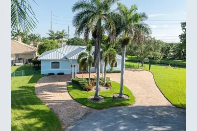 16230 SW 89th Ct, Palmetto Bay, FL 33157 - Photo 1