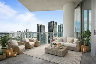 851 NE 1st Ave, Miami, FL 33132 - Photo 4