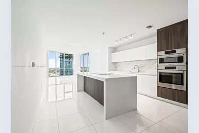 851 NE 1st Ave #4801, Miami, FL 33132 - Photo 2