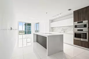 851 NE 1st Ave, Miami, FL 33132 - Photo 2