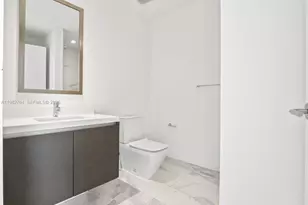 851 NE 1st Ave, Miami, FL 33132 - Photo 44