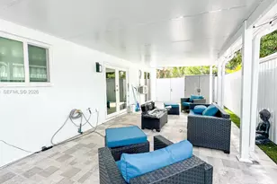 17228 NW 72nd Ct, Hialeah, FL 33015 - Photo 14