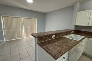 1690 NE 33rd Ave, Homestead, FL 33033 - Photo 2