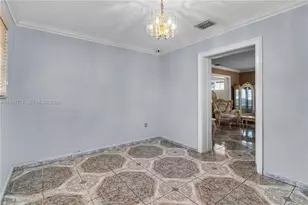 380 E 56th St, Hialeah, FL 33013 - Photo 14