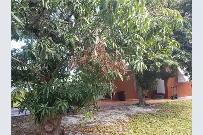 11970 NW 10th Ave, North Miami, FL 33168 - Photo 18
