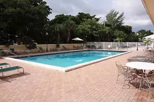 1805 Sans Souci Blvd, North Miami, FL 33181 - Photo 18