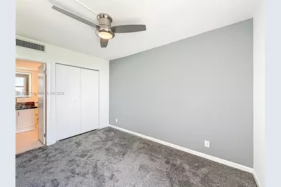 20301 W Country Club Dr #2428, Aventura, FL 33180 - Photo 32