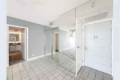 20301 W Country Club Dr #2428, Aventura, FL 33180 - Photo 10