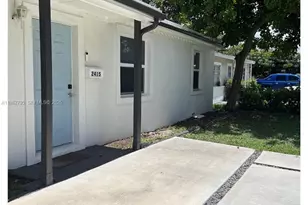 2415 Grant St, Hollywood, FL 33020 - Photo 2