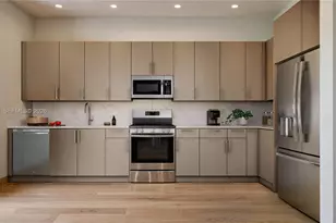 19410 SW 125th Ave, Miami, FL 33177 - Photo 2