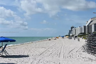 6365 Collins Ave #2106, Miami Beach, FL 33141 - Photo 16