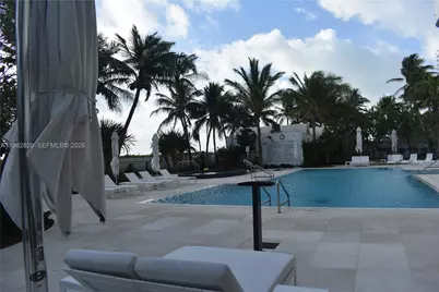 6365 Collins Ave #2106, Miami Beach, FL 33141 - Photo 32