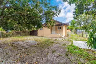 1521 NW 51st St, Miami, FL 33142 - Photo 24