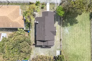 1521 NW 51st St, Miami, FL 33142 - Photo 36