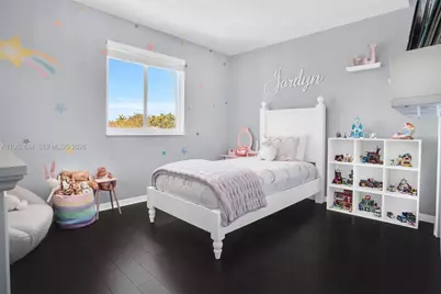 8957 SW 214th St, Cutler Bay, FL 33189 - Photo 24