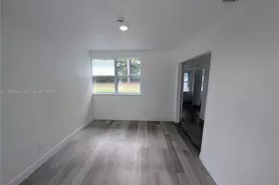 1454 Ribault Scenic Dr, Jacksonville, FL 32208 - Photo 8