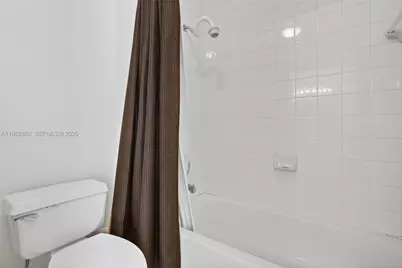16419 Sapphire Pl, Weston, FL 33331 - Photo 22