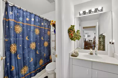 16419 Sapphire Pl, Weston, FL 33331 - Photo 14
