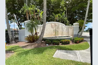 9640 NW 2nd St #5-305, Pembroke Pines, FL 33024 - Photo 36
