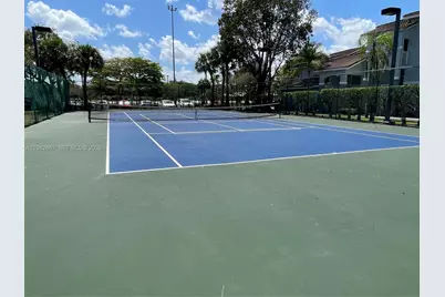 9640 NW 2nd St #5-305, Pembroke Pines, FL 33024 - Photo 32