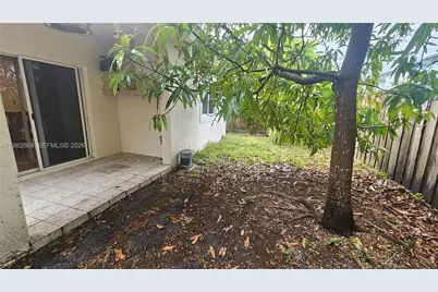 3520 NE 3rd Dr, Homestead, FL 33033 - Photo 10