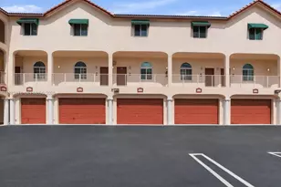 2445 NE 14th St, Pompano Beach, FL 33062 - Photo 26