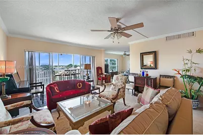 3050 NE 48th Ct #401, Lighthouse Point, FL 33064 - Photo 4